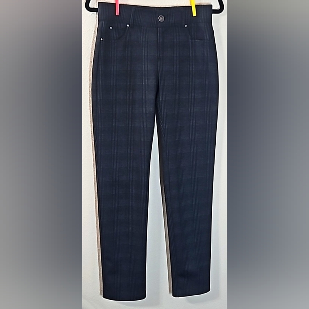 Dressbarn Women's Gray and Black Plaid Straight Leg Stretch Trousers Size 2